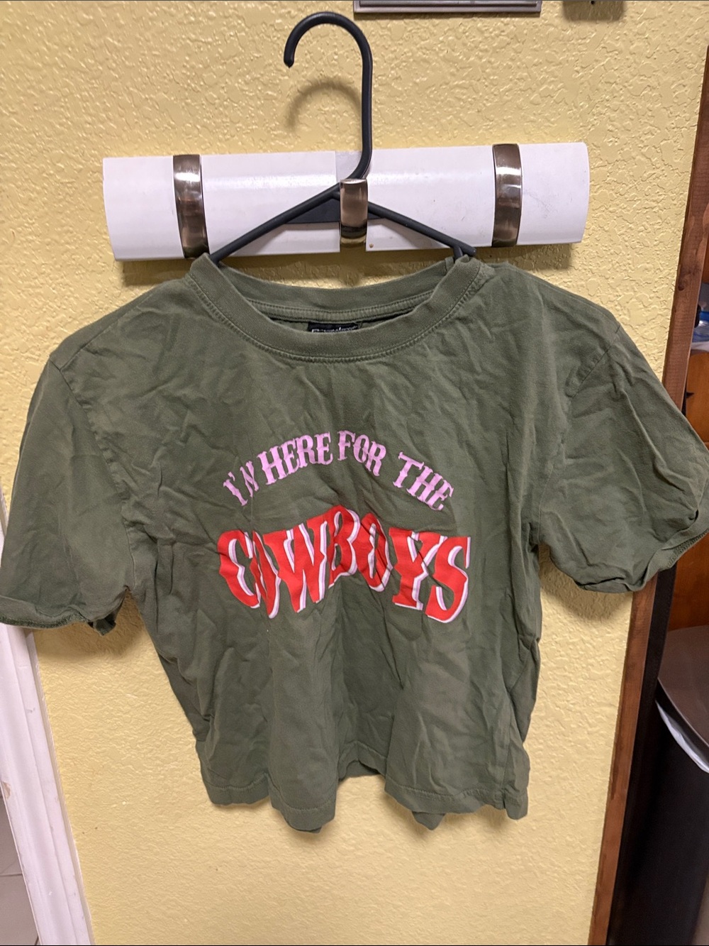Olive Graphic Crop Tee - 'I'm Here For The Cowboys'